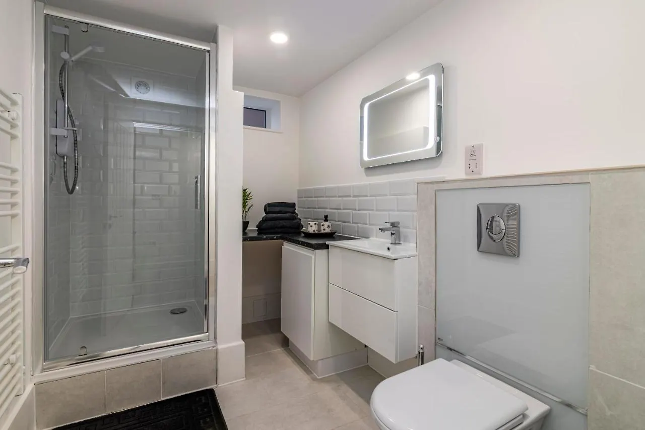 Cosy Apartment In West Bridgford, Close To Transport Links And Walking Distance To Cricket And Football Nottingham