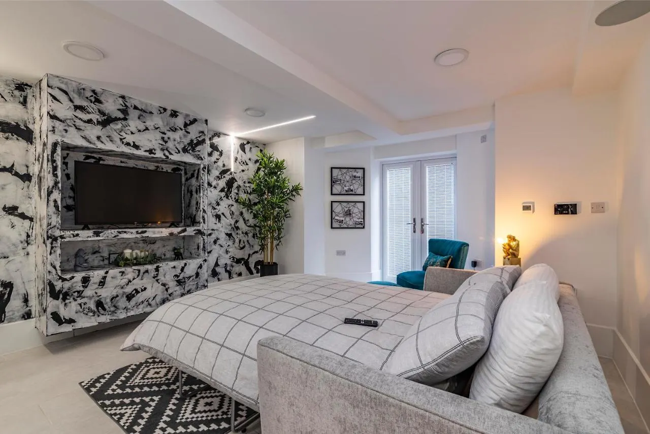 Cosy Apartment In West Bridgford, Close To Transport Links And Walking Distance To Cricket And Football Nottingham United Kingdom