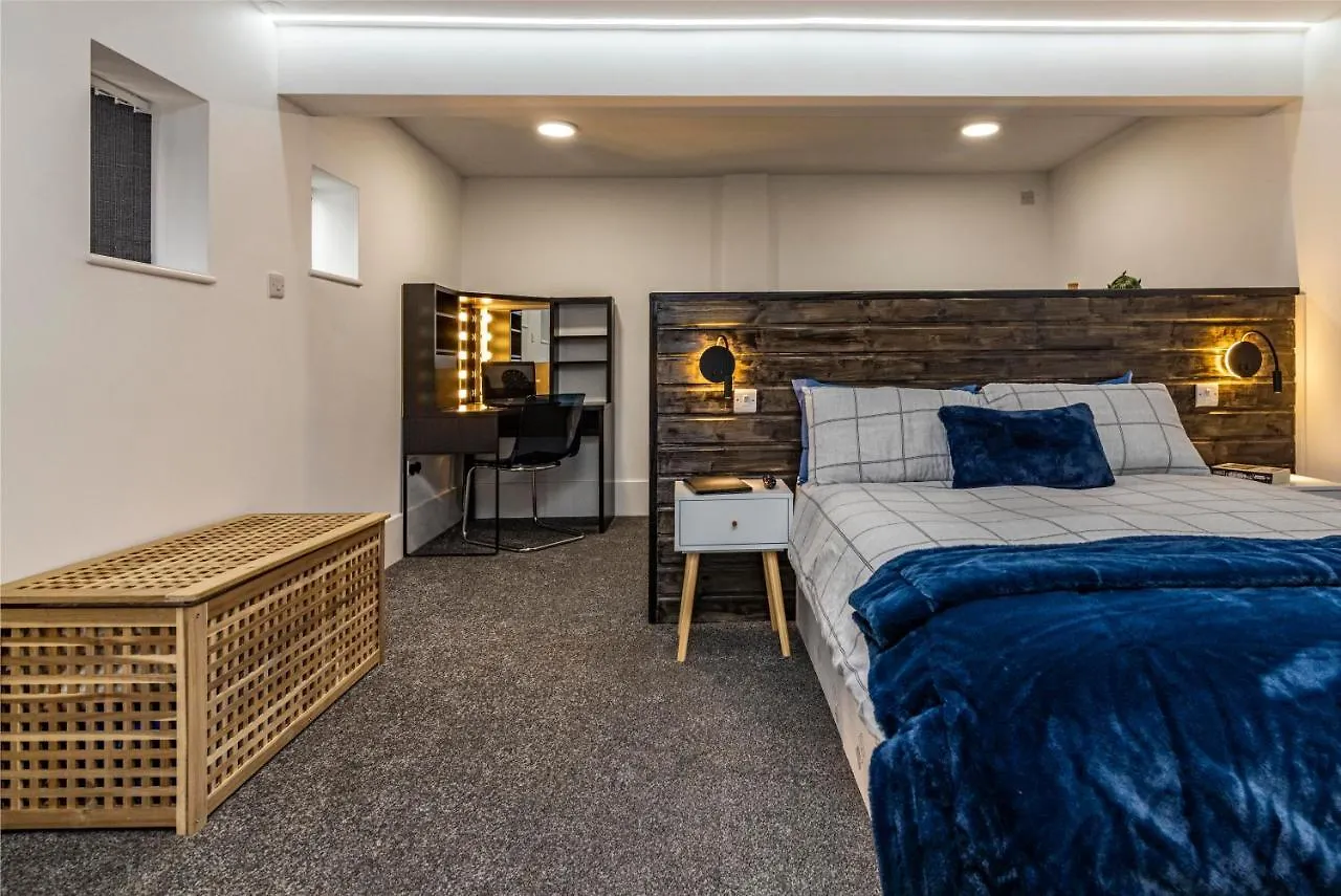 Cosy Apartment In West Bridgford, Close To Transport Links And Walking Distance To Cricket And Football location